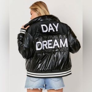Day Dream Black Puff er Jacket  Size Medium